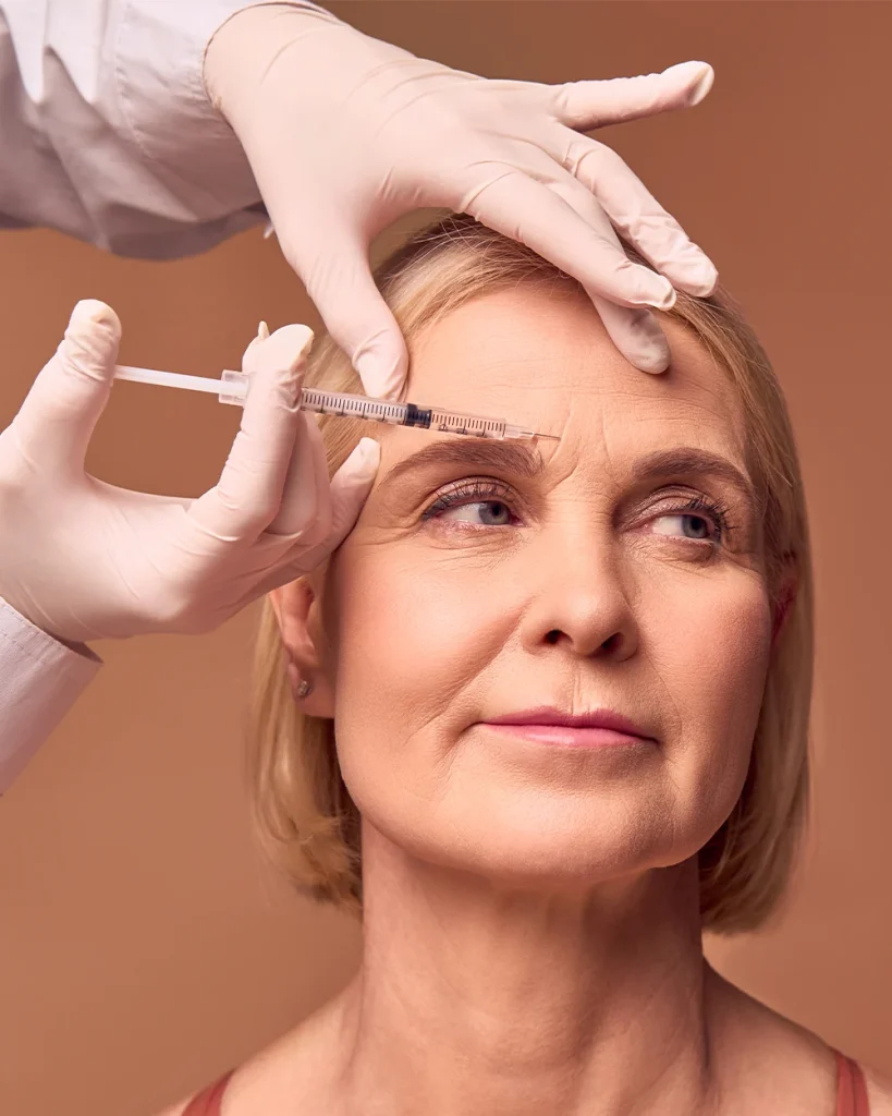 aplicação de botox moça clara